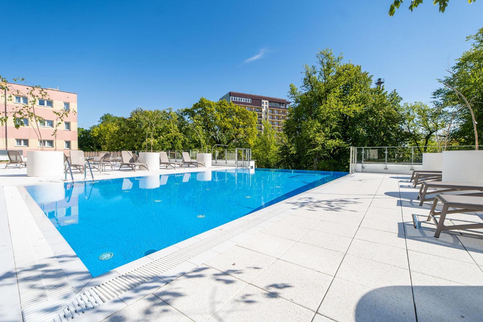Faro Apartamenty Nadmorskie Tarasy Spa Przy Latarni I Molo Baseny, Sauny, Fitness I Parking W Cenie Kolobrzeg Exterior photo