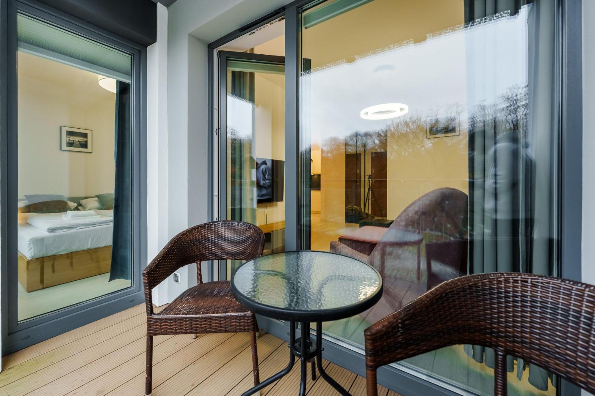 Faro Apartamenty Nadmorskie Tarasy Spa Przy Latarni I Molo Baseny, Sauny, Fitness I Parking W Cenie Kolobrzeg Room photo