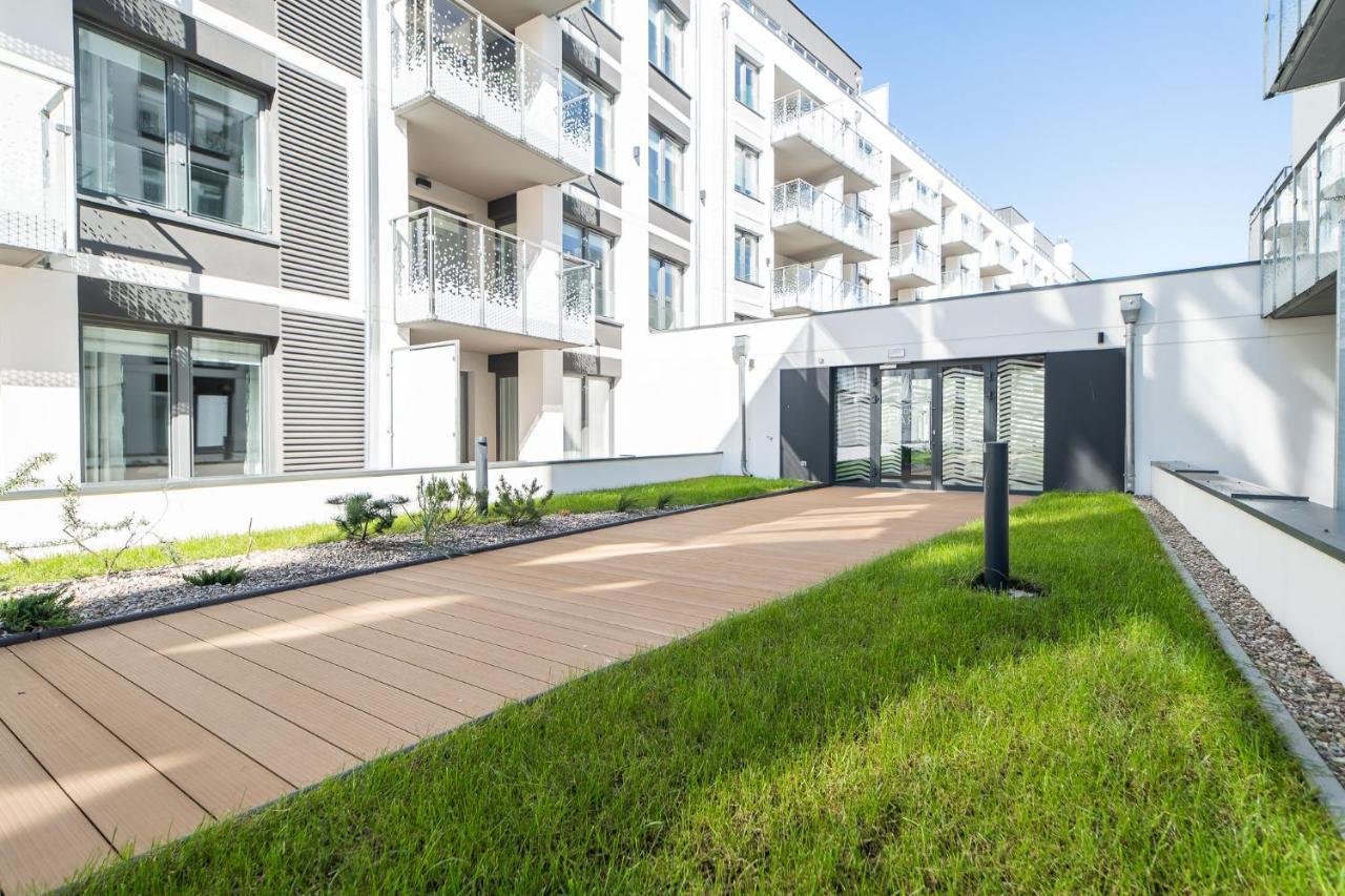 Faro Apartamenty Nadmorskie Tarasy Spa Przy Latarni I Molo Baseny, Sauny, Fitness I Parking W Cenie Kolobrzeg Exterior photo